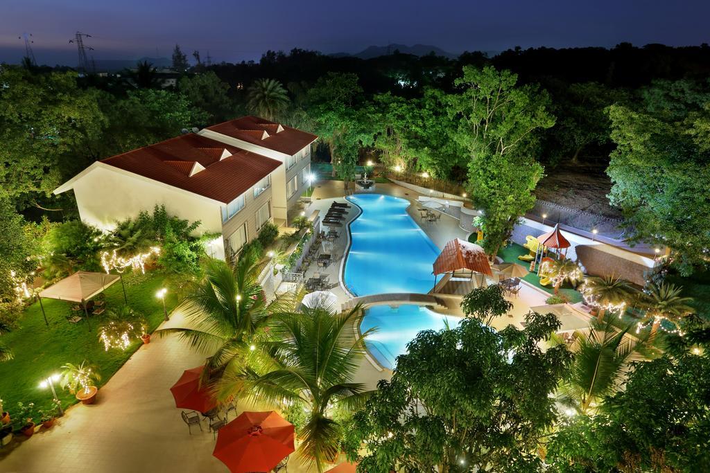 Villa San Lawrenz Лонавала Екстериор снимка